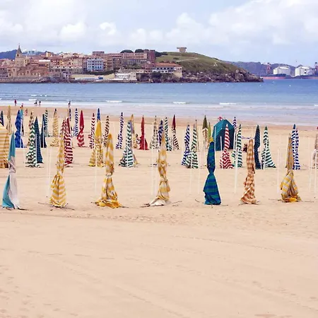 - Avda La Costa Apartment Gijón