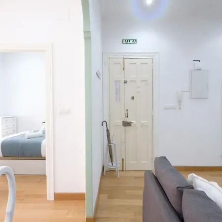 - Avda La Costa * Gijón