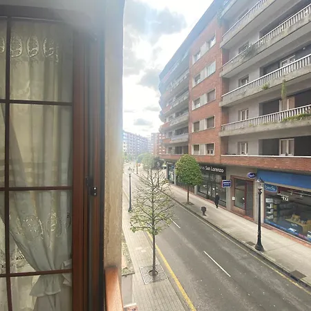- Avda La Costa Gijón
